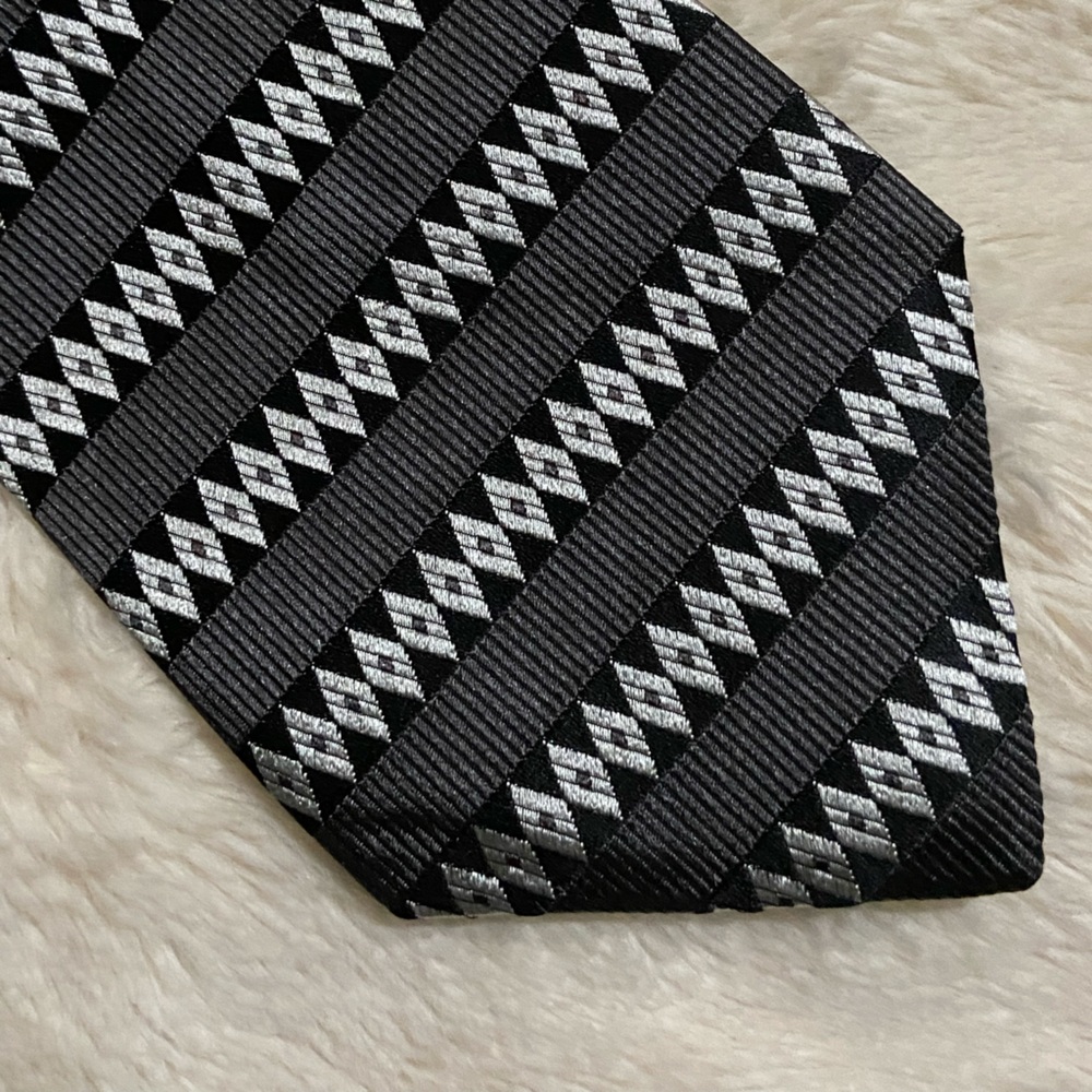 Daniel Craig 100% silk tie